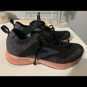 Brooks levitate gym shoe. Great condition - only worn outside a handful of times